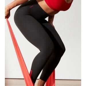 Lululemon Align legging 25” HR Nulu Special Edition Membership Size 2 Black